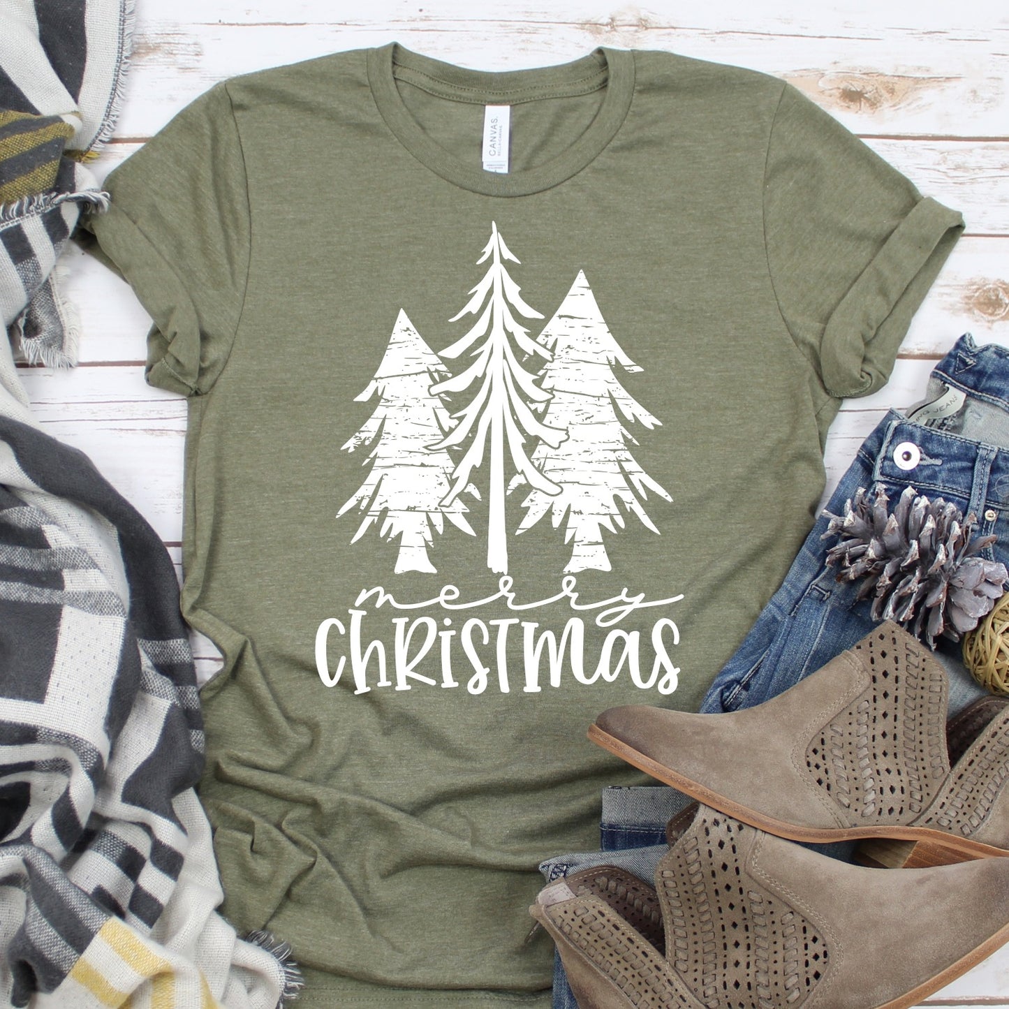Distressed Trees Merry Christmas